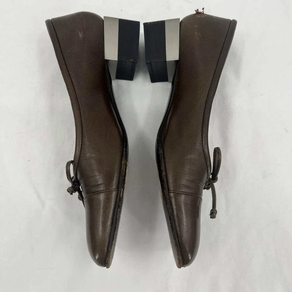 Chanel Leather Bow Block Heels Womens Brown Square Toe Logo Metal Accent